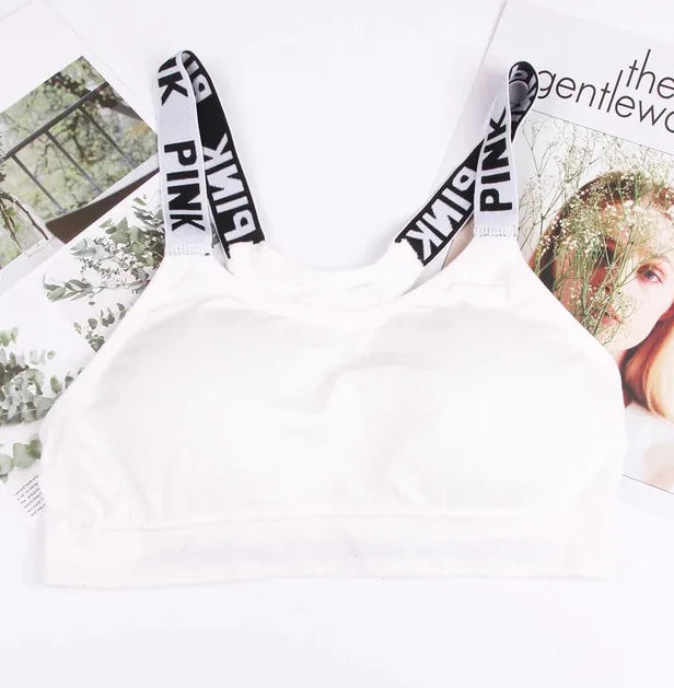 Seamless Women's Sports Bra with Letter Design